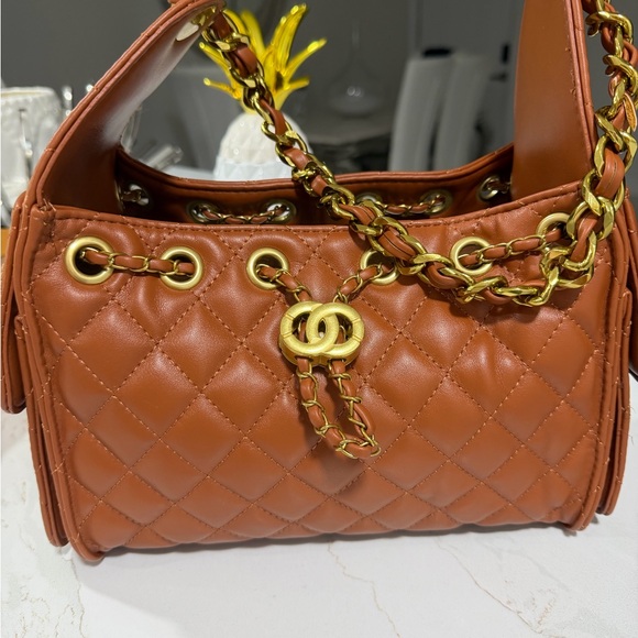 Quilted Leather Chain Shoulder Bag - Brown - Picture 3 of 3